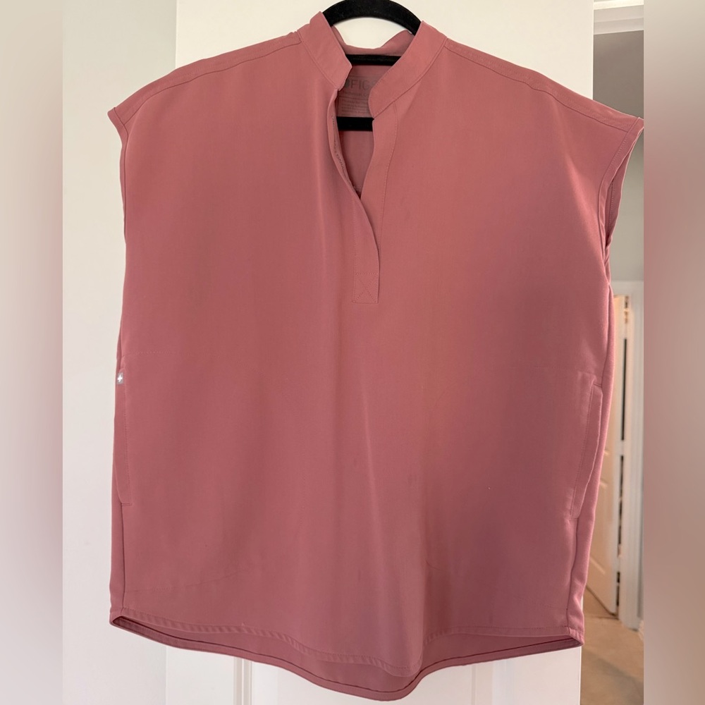 FIGS Rafaela Oversized Top in Mauve
